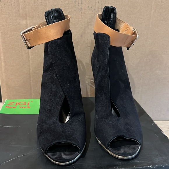 Zigi NY Wedges - Picture 10 of 10